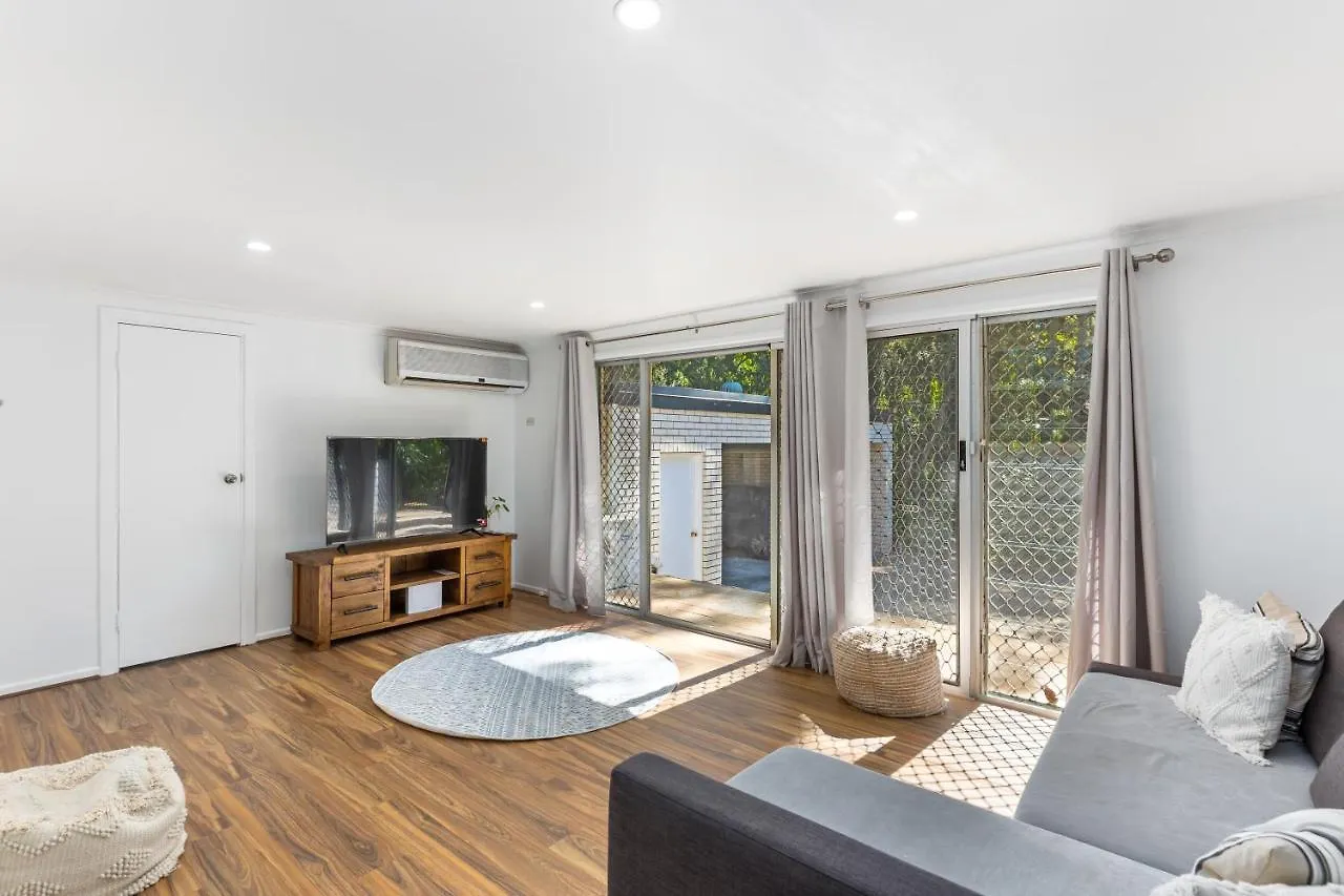 Villa Stylish Home In Fig Tree Pocket Near Lone Pine Brisbane Australia
